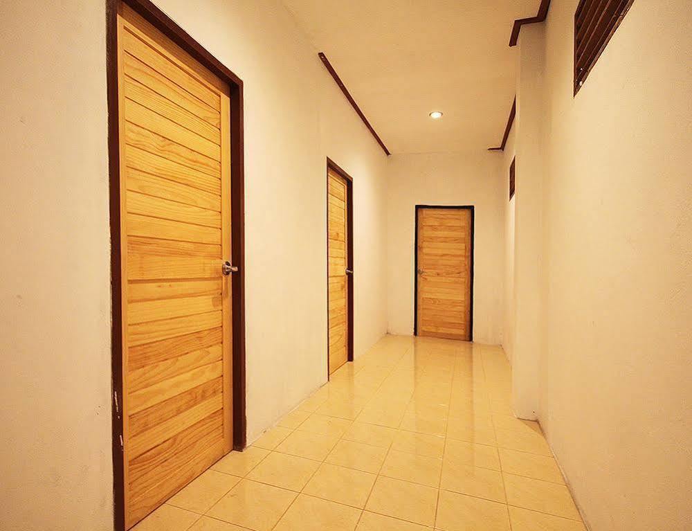 קופנגן Indy Home Guesthouse מראה חיצוני תמונה